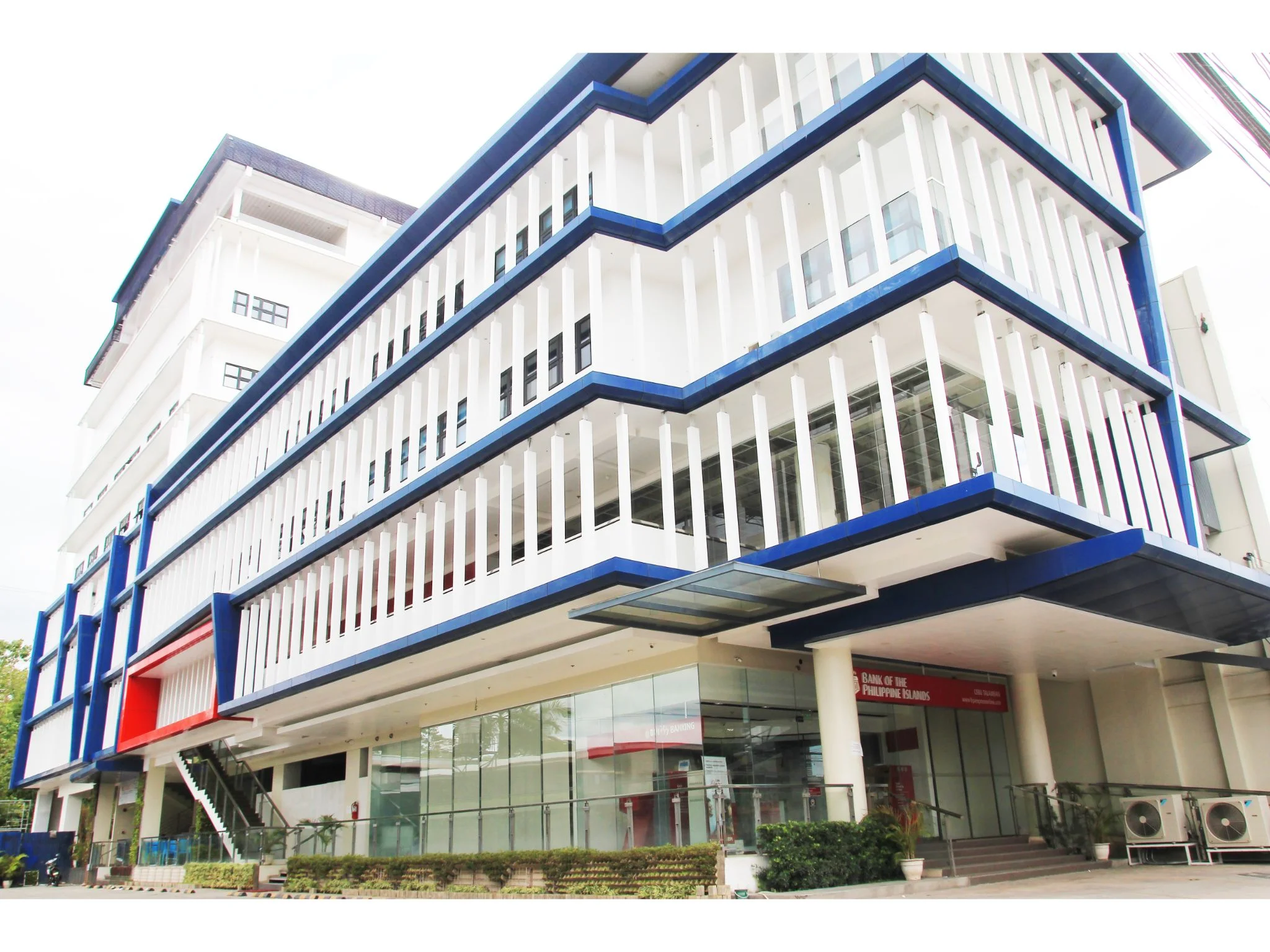 CELLA Uni 校区 校区