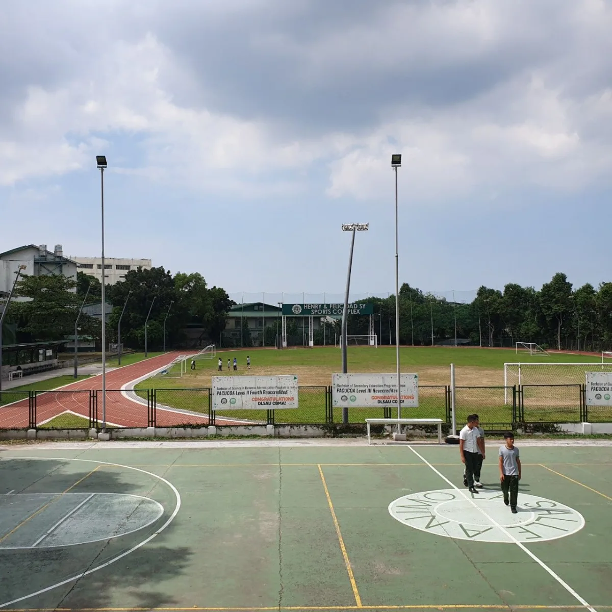 DLSAU LLC 校园设施 — DLSAU LLC 菲律宾英语游学