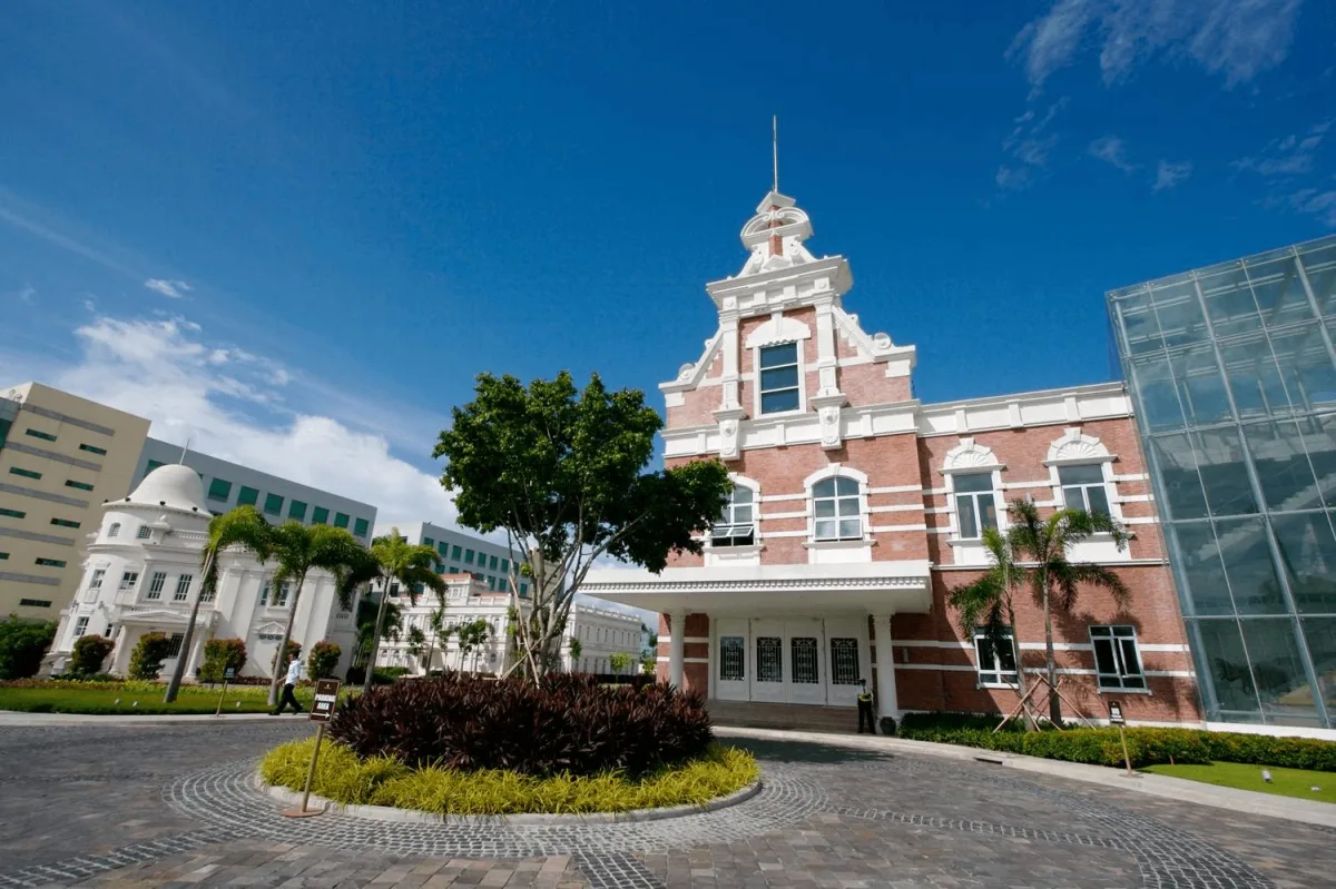 Enderun Colleges 校区