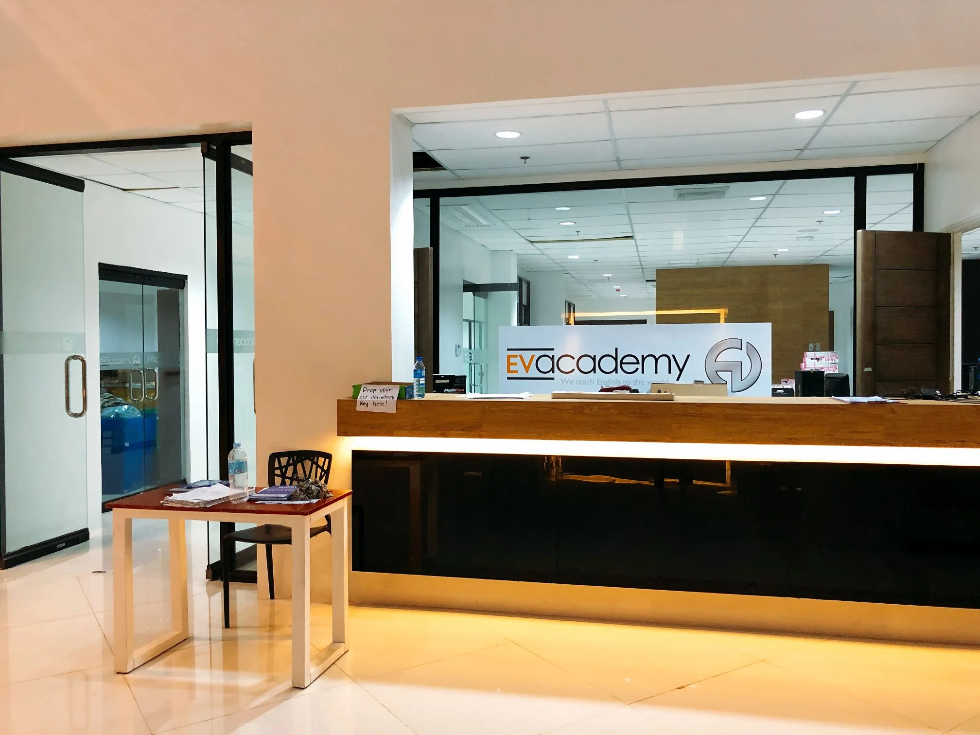 EV Academy 教学楼 — EV Academy 菲律宾英语游学