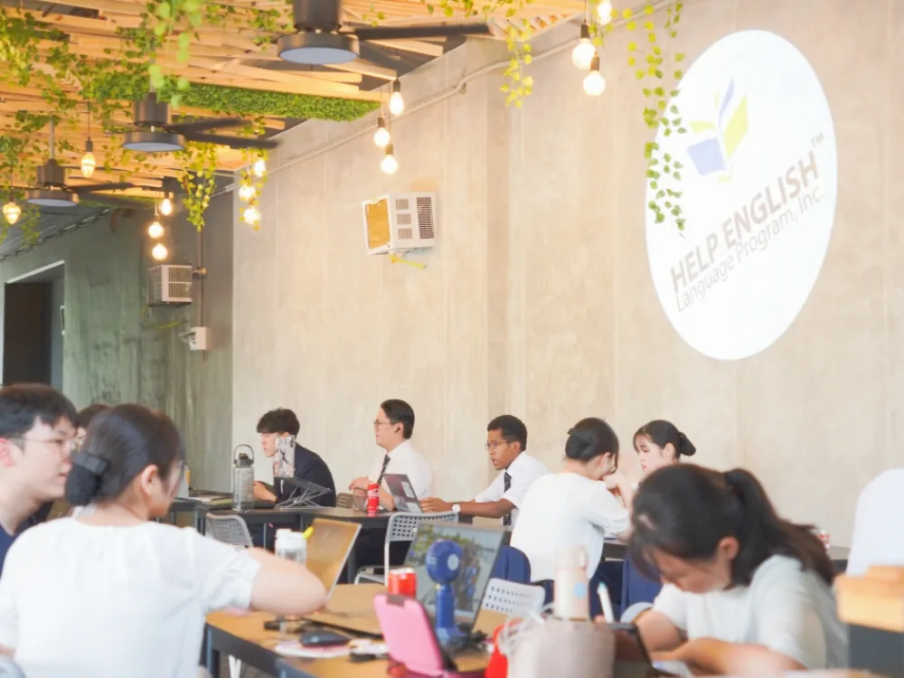 HELP Clark Campus 校区