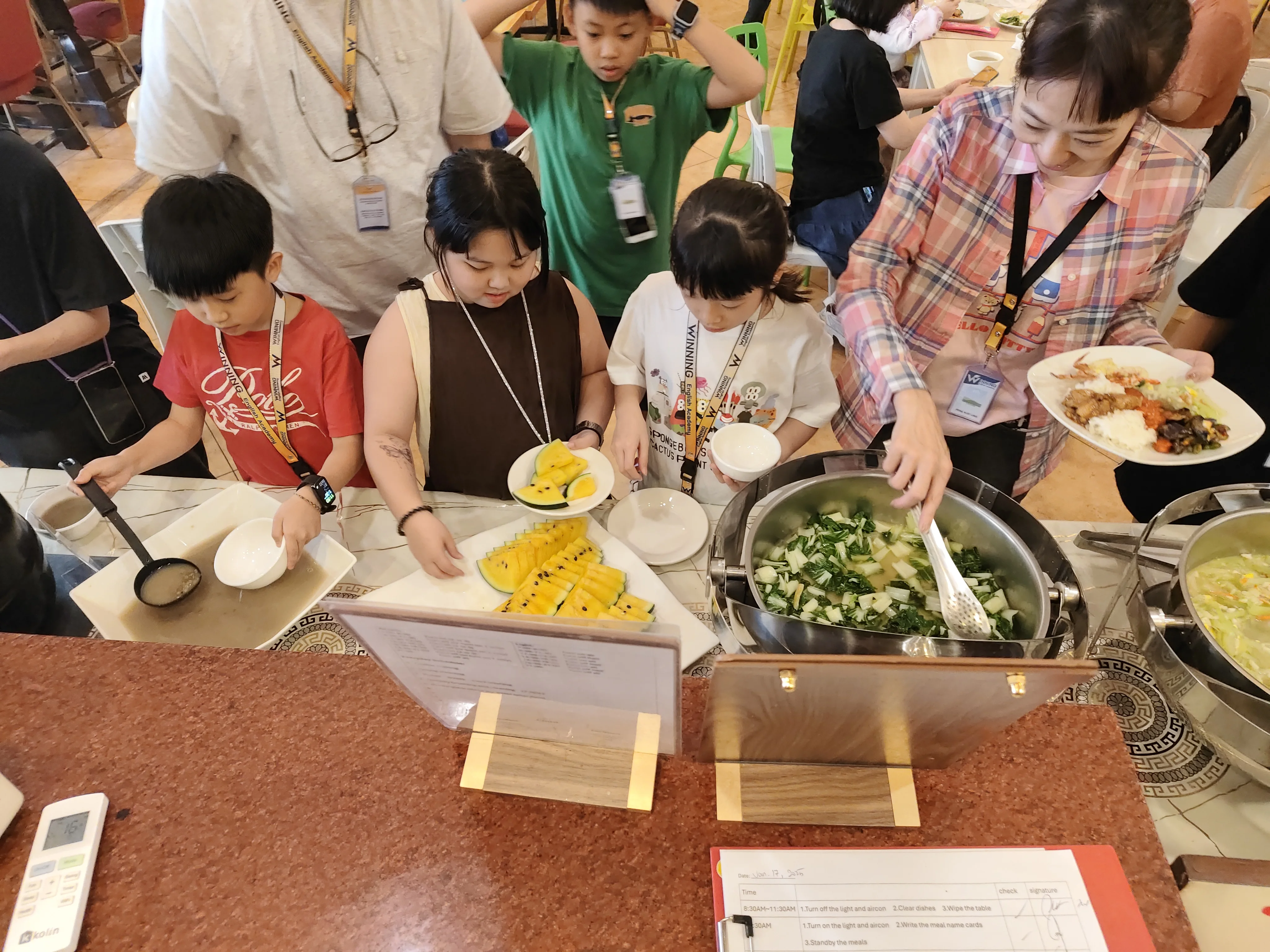 Winning English City餐饮活动场景 — 宿务亲子游学生活
